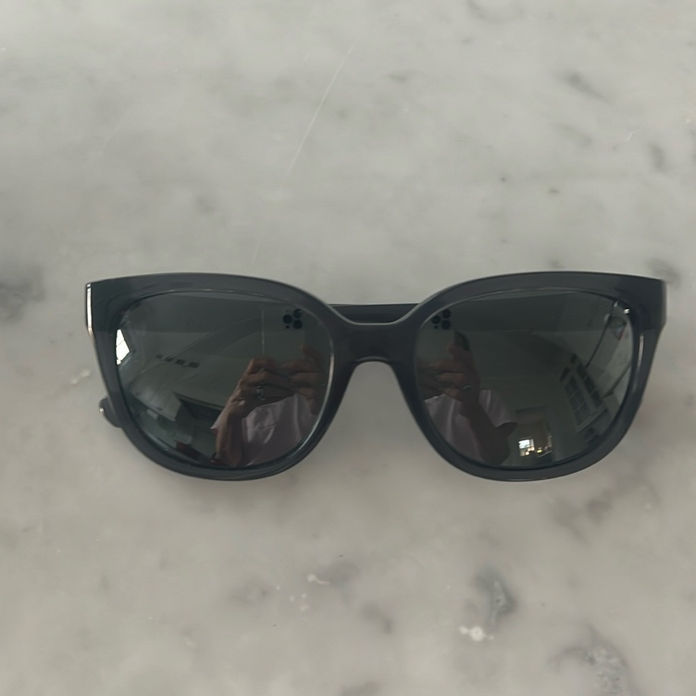 Like new Michael Kors Sunglasses